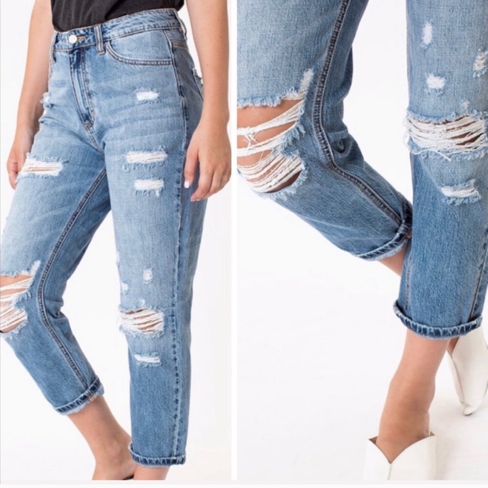New! KanCans Mom jeans distressed ankle cropped